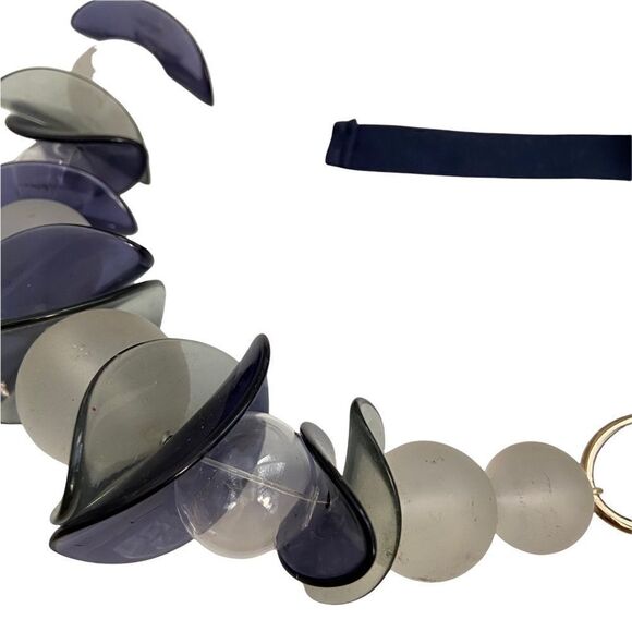 Statement Chunky Pendant Necklace - Picture 3 of 4